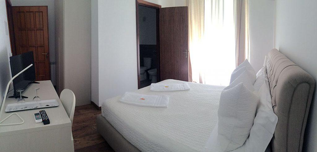 Bed & Breakfast Frida คาตาเนีย ภายนอก รูปภาพ